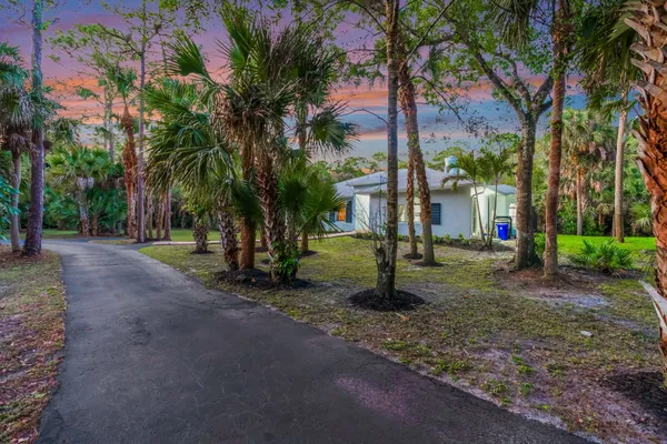 $1,525,000 | 9417 Whippoorwill Trail, Jupiter Farms, FL 33478
