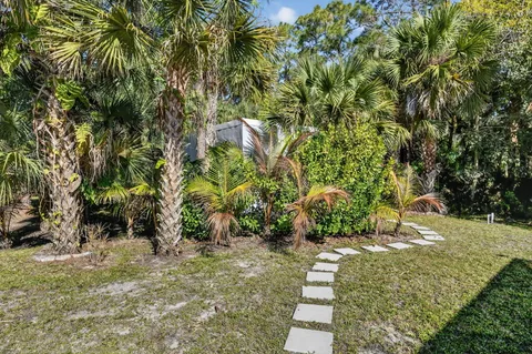 $1,525,000 | 9417 Whippoorwill Trail, Jupiter Farms, FL 33478