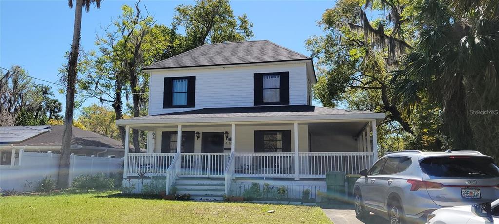 416 West Howry Avenue DeLand, FL 32720 - Photo 1 of 33