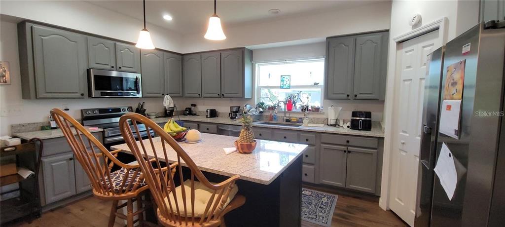 416 West Howry Avenue DeLand, FL 32720 - Photo 13 of 33