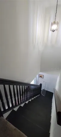 $2,000 | 416 West Howry Avenue, Deland, FL 32720