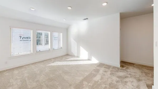 $2,950 | 1908 Briar Hl Drive, Denton, TX 76207
