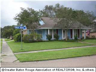 1958 Michel Delving Road Baton Rouge, LA 70810 - Photo 2 of 12
