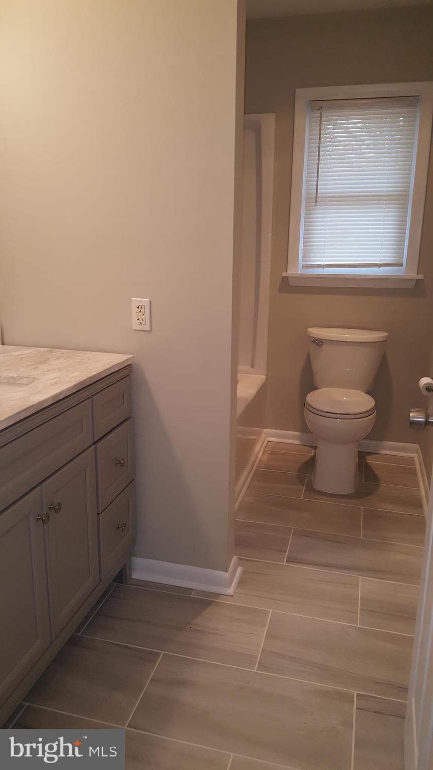 127 Darden Road Chestertown, MD 21620 - Photo 22 of 34 Spacious hall bath