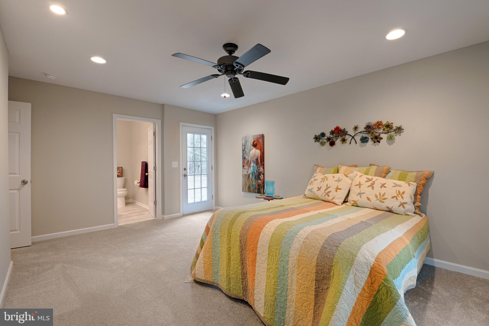 127 Darden Road Chestertown, MD 21620 - Photo 26 of 34 MBR with access to rear yard, ensuite MBA