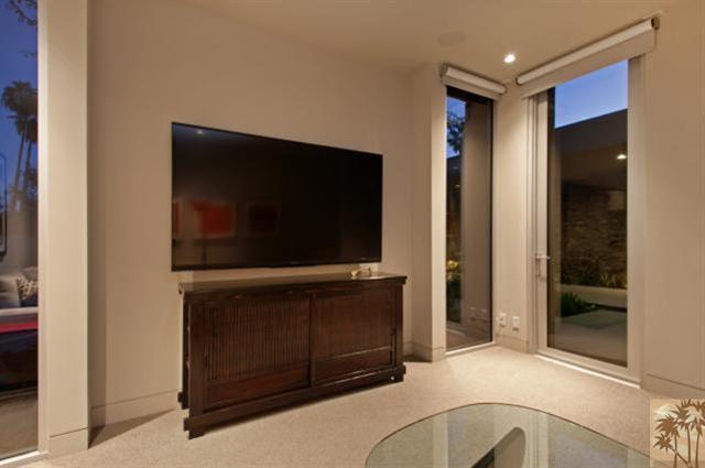 71172 La Paz Road Rancho Mirage, CA 92270 - Photo 49 of 51 a living room with a flat screen tv