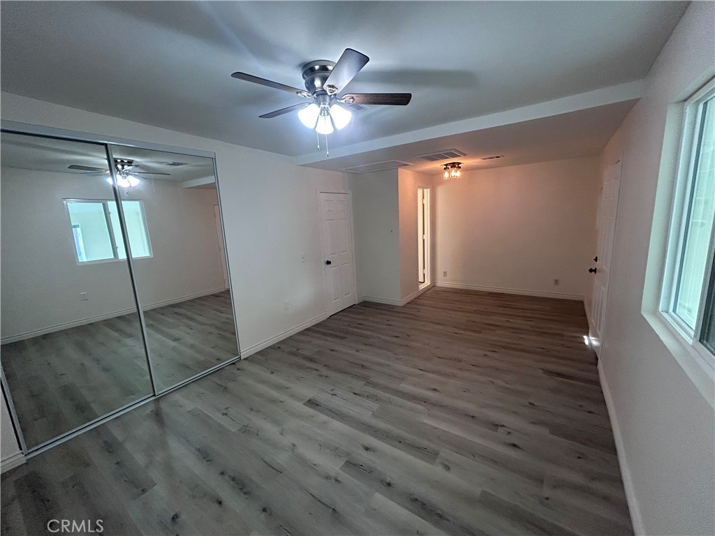 5844 Montgomery Street Riverside, CA 92503 - Photo 7 of 34 Gallery Image 7