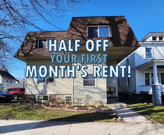 $700 | 509 North Grant Street, Bay City, MI 48708