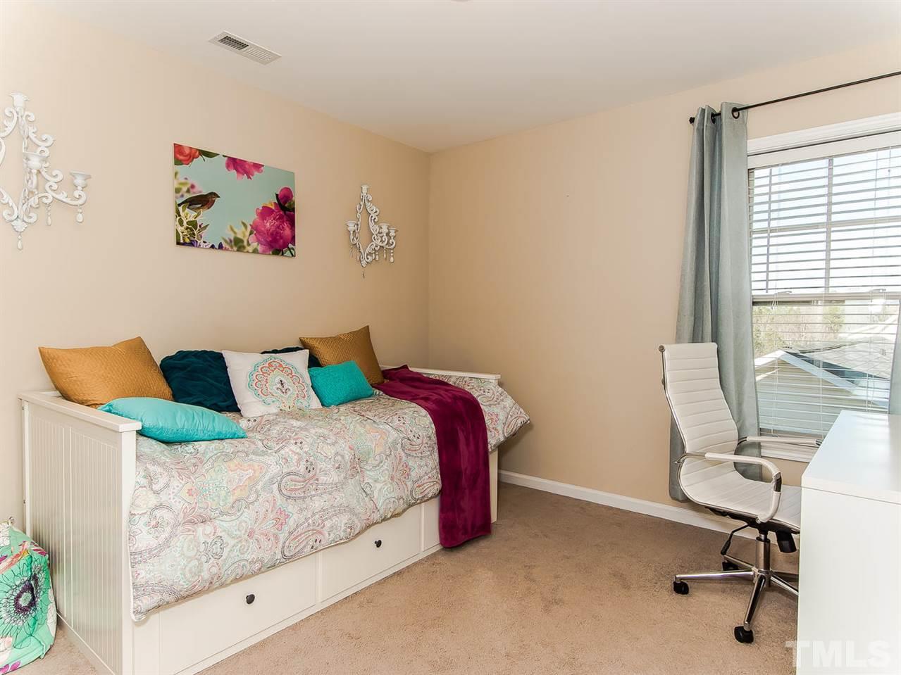 6344 Slopeside Court Raleigh, NC 27610 - Photo 17 of 23