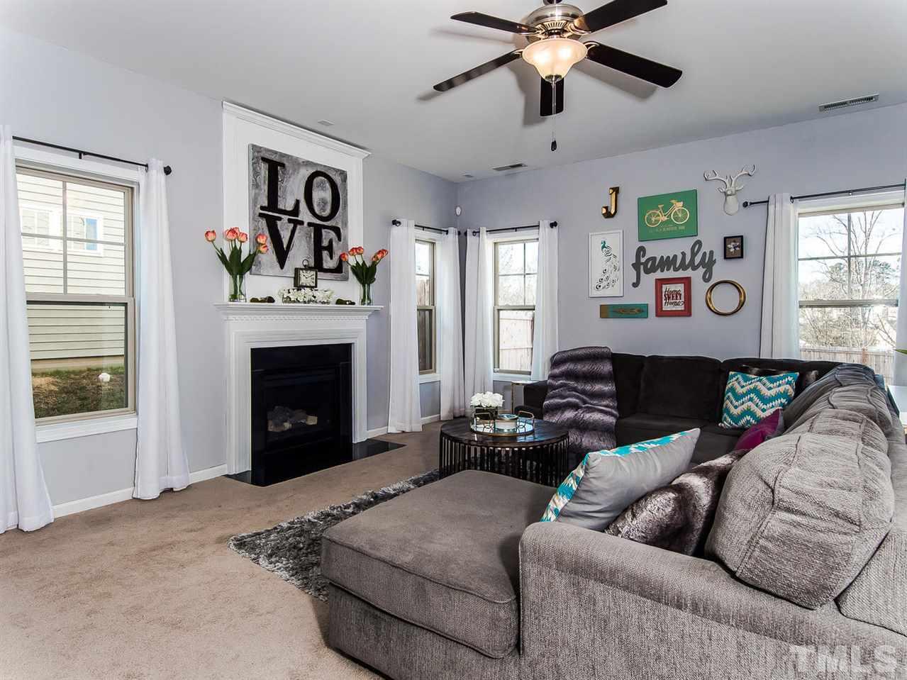 6344 Slopeside Court Raleigh, NC 27610 - Photo 4 of 23