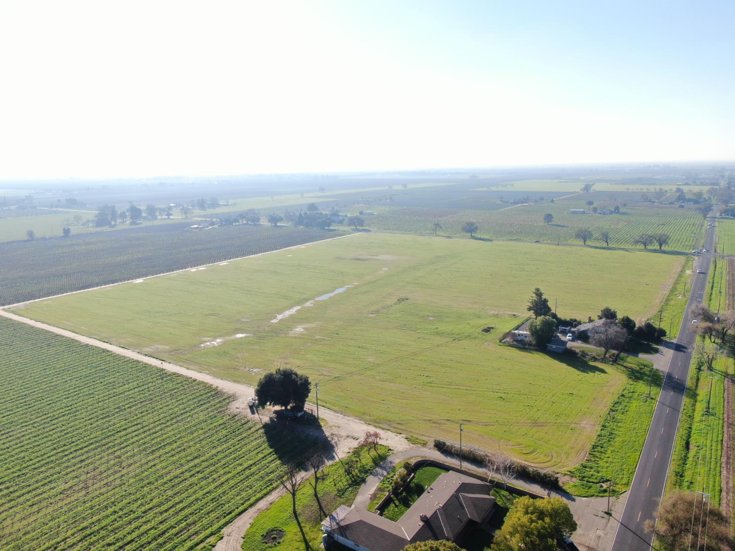 0 Turner Road Lodi, CA 95242 - Photo 4 of 8 a view of a swimming pool and an ocean