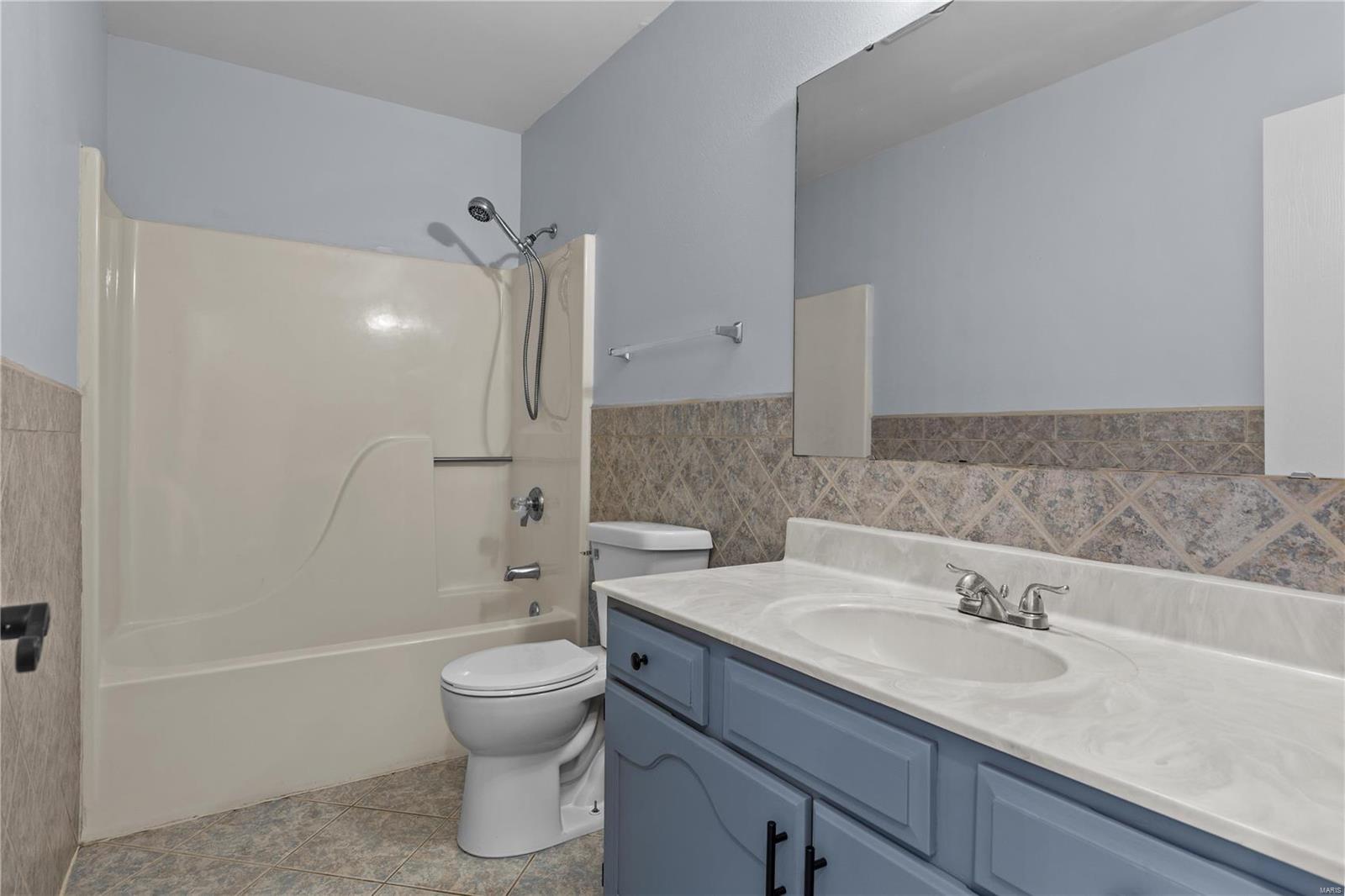 1840 Strawberry Ridge Drive Ballwin, MO 63021 - Photo 15 of 28 Gallery Image 15