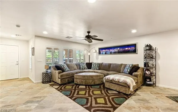 $2,070 | 3008 Bicentennial Parkway, Henderson, NV 89044