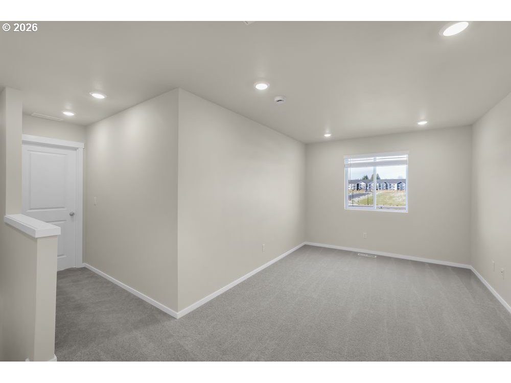 448 Southwest 32nd Street Battle Ground, WA 98604 - Photo 13 of 15 a view of an empty room