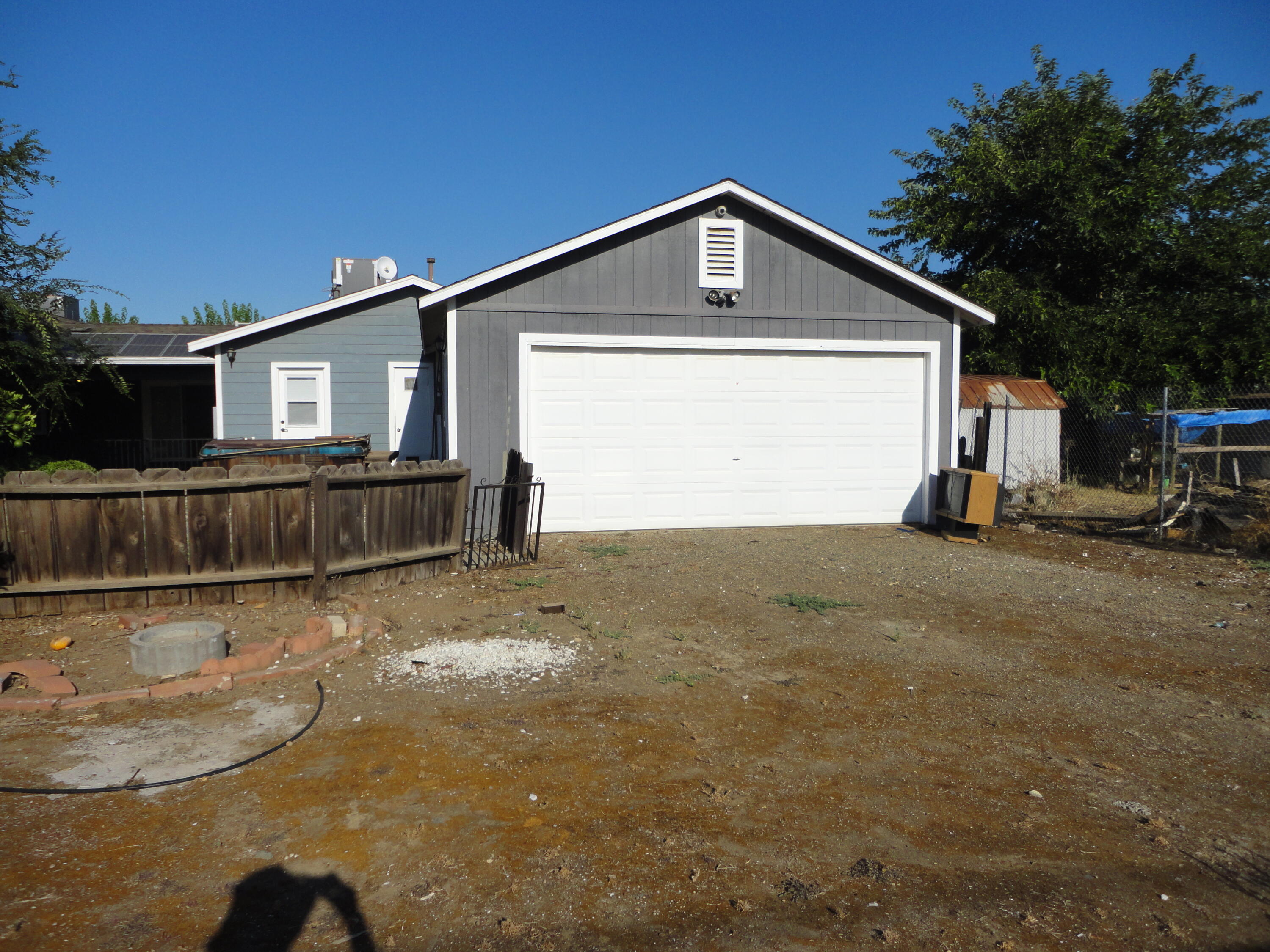 326 Sycamore Avenue Lindsay, CA 93247 - Photo 47 of 47 DSC04844