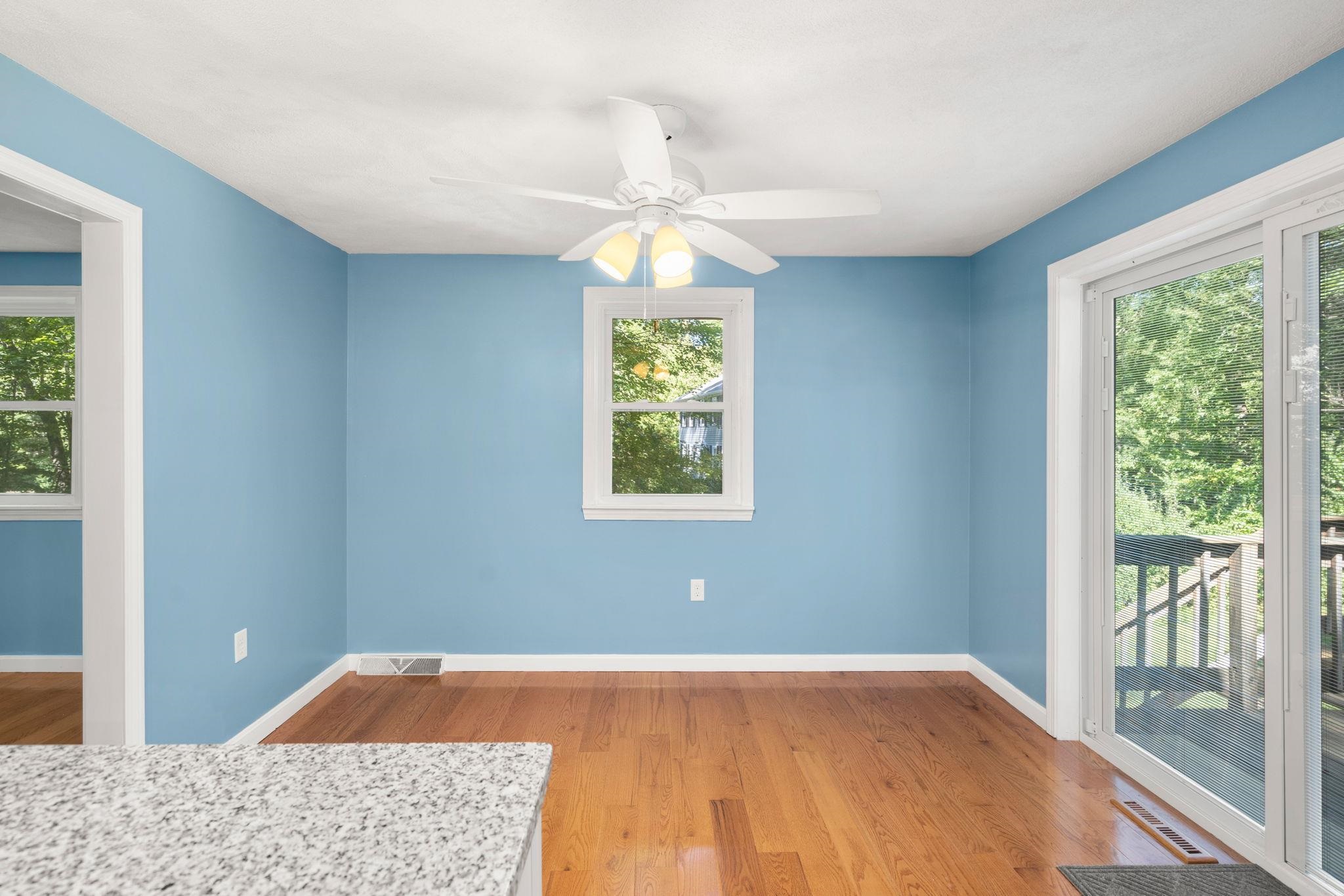 21 Alyssa Drive Derry, NH 03038 - Photo 18 of 36