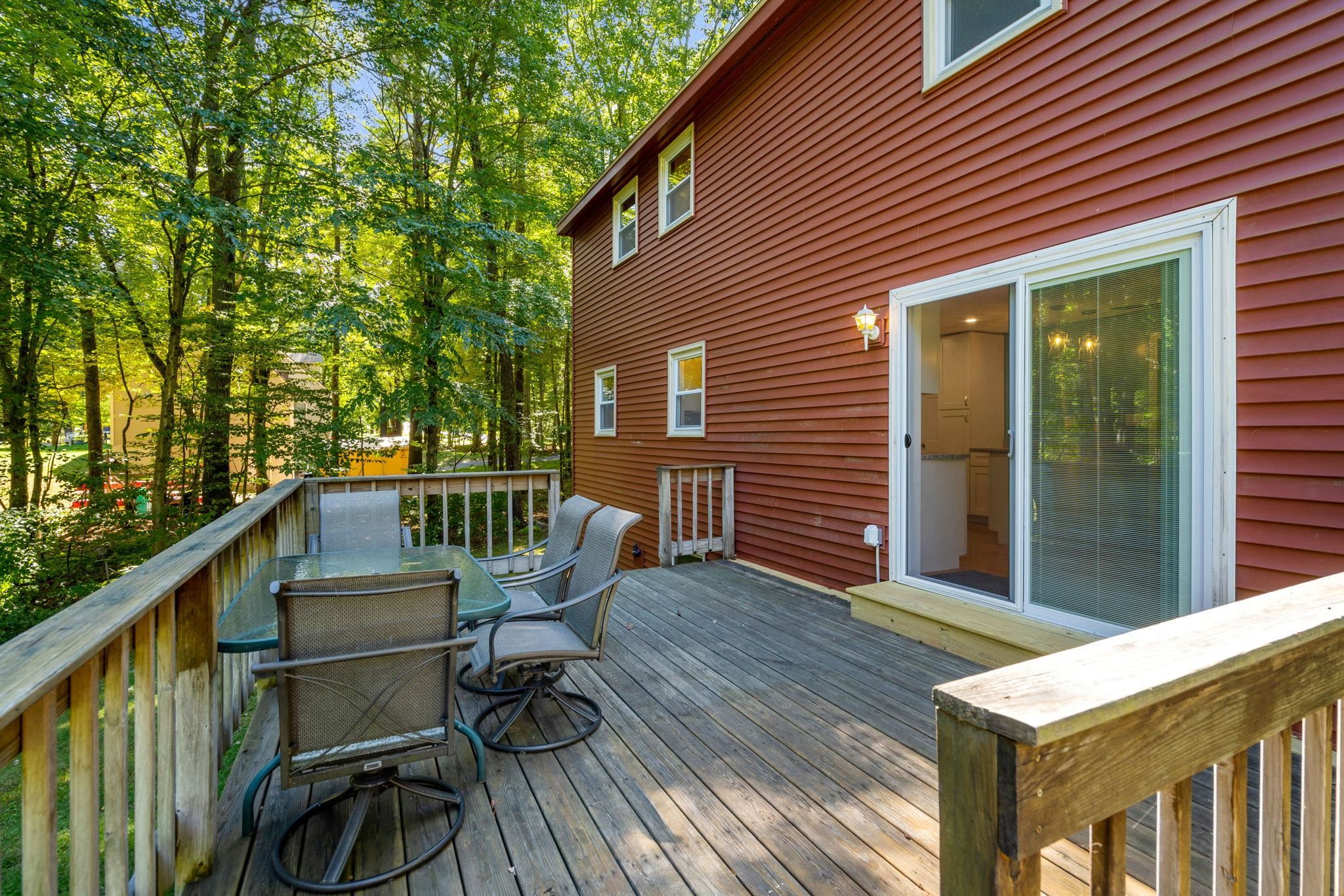 21 Alyssa Drive Derry, NH 03038 - Photo 28 of 36