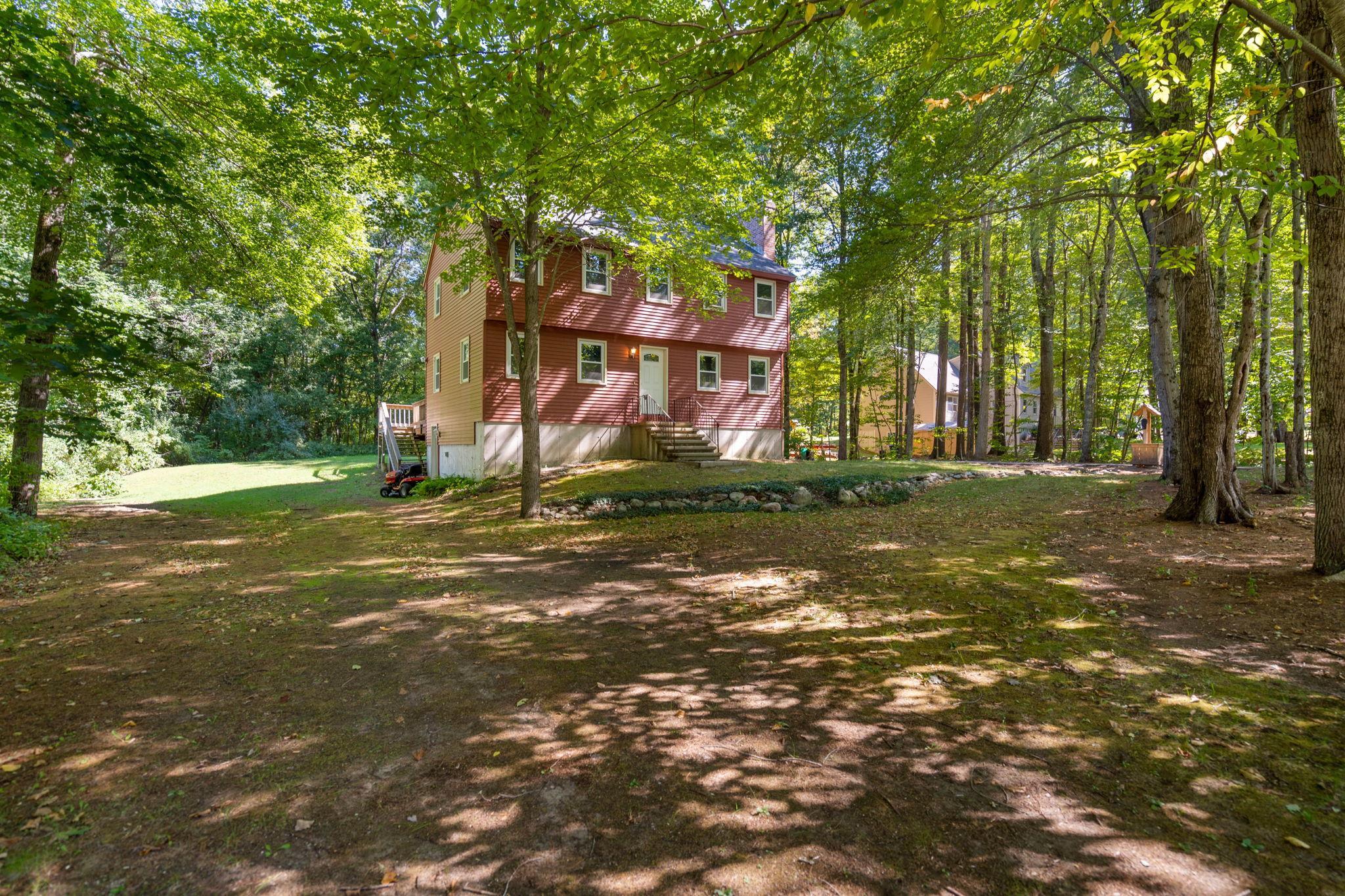 21 Alyssa Drive Derry, NH 03038 - Photo 6 of 36