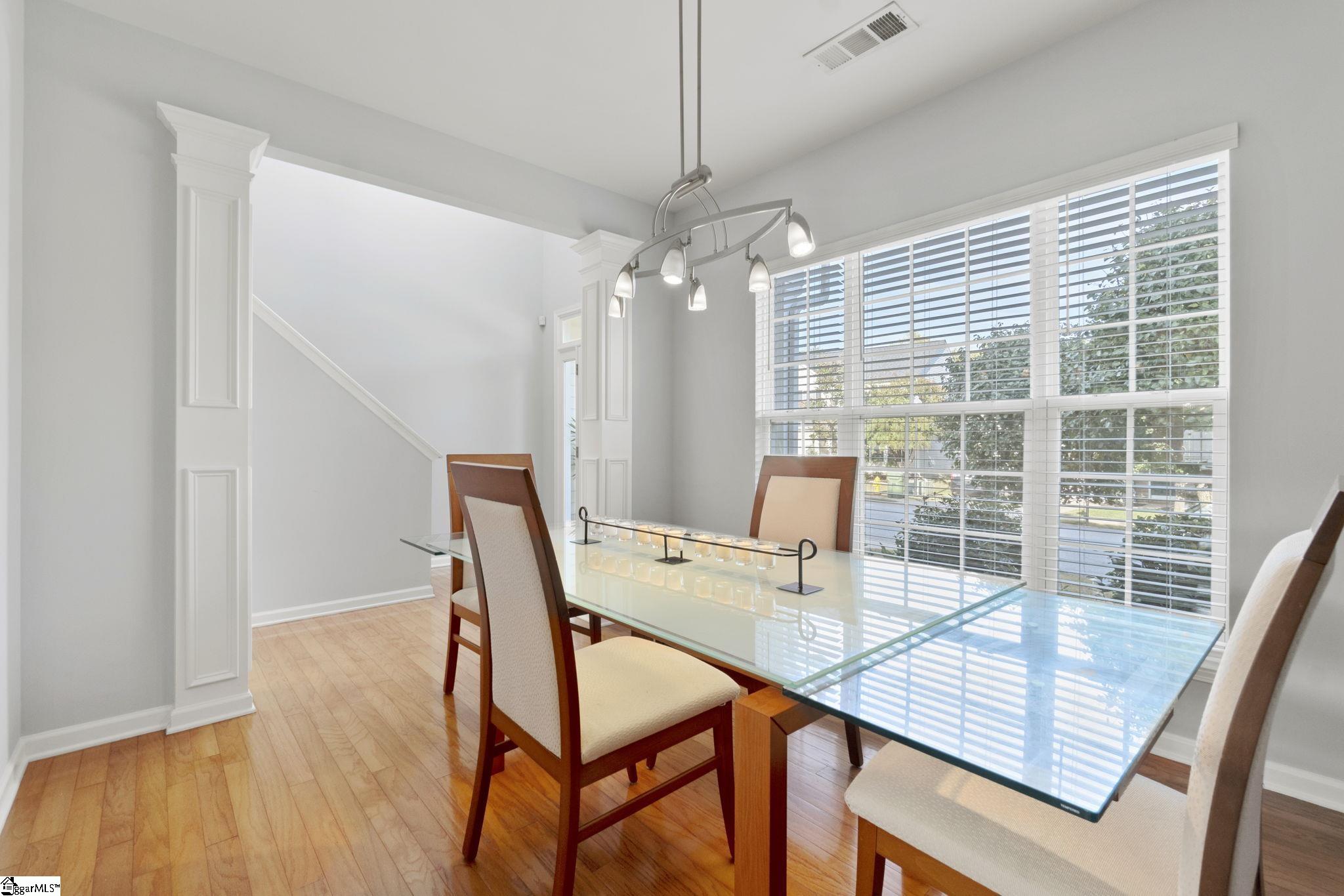 25 Shale Court Greenville, SC 29607 - Photo 4 of 30 Gallery Image 4
