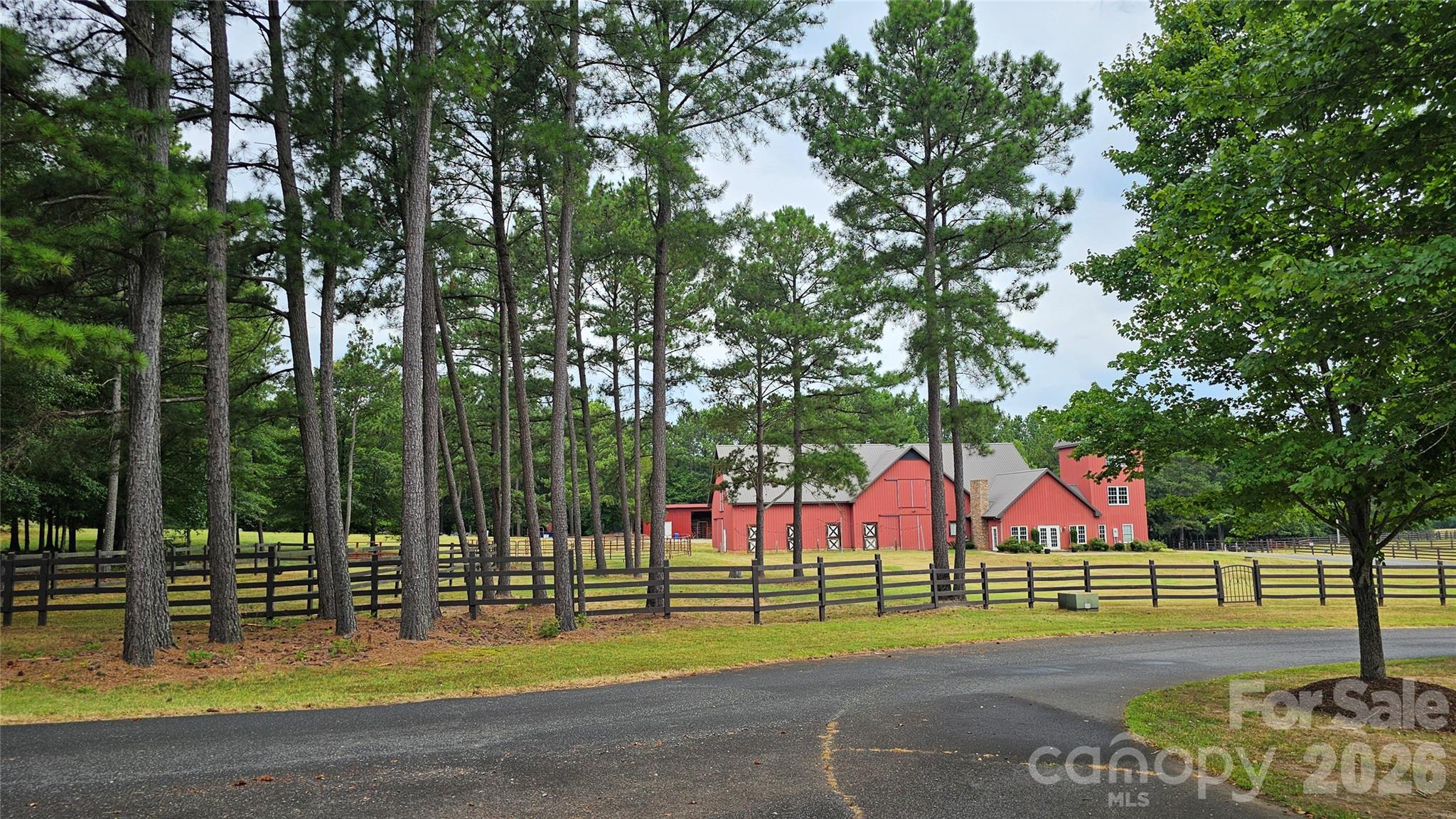868 Bellegray Road Clover, SC 29710 - Photo 10 of 12