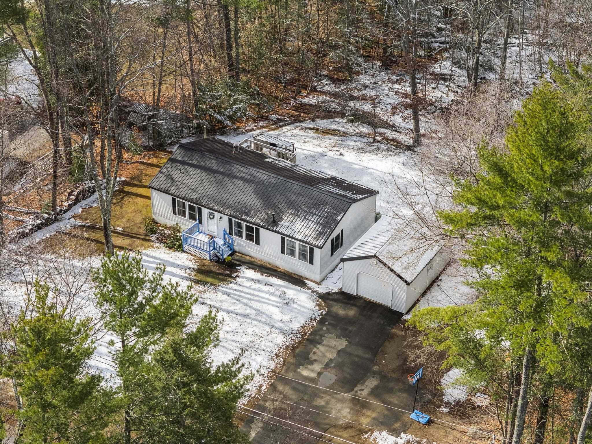 253 Ash Swamp Road Newmarket, NH 03857 - Photo 2 of 10 Gallery Image 2