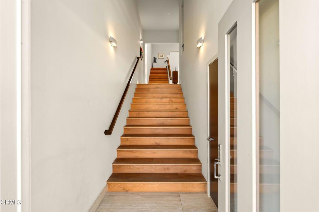 827 Mandalay Beach Road Oxnard, CA 93035 - Photo 4 of 50