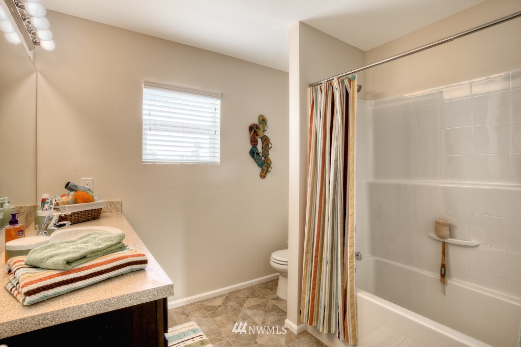 4738 Court R, Unit 2701 Tacoma, WA 98404 - Photo 14 of 18