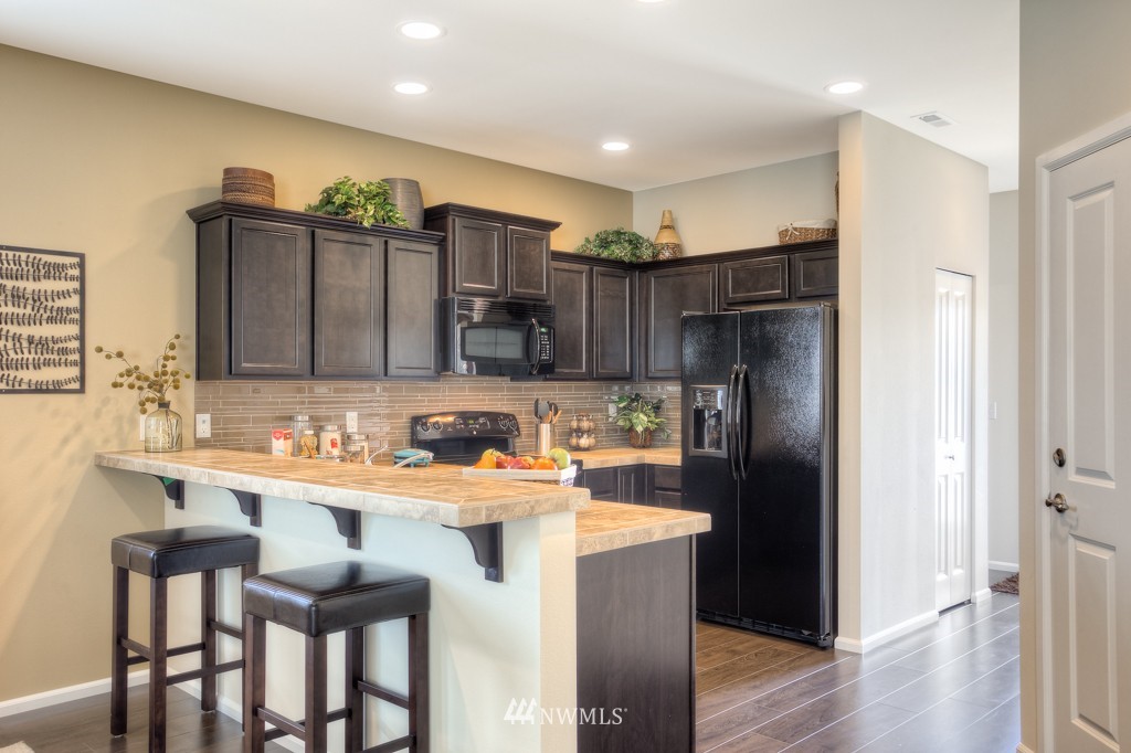 4738 Court R, Unit 2701 Tacoma, WA 98404 - Photo 5 of 18
