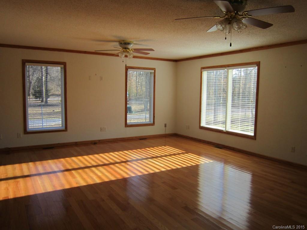 3770 Buck Point Road, Unit 9 & 10 Catawba, NC 28609 - Photo 6 of 24 Gallery Image 6