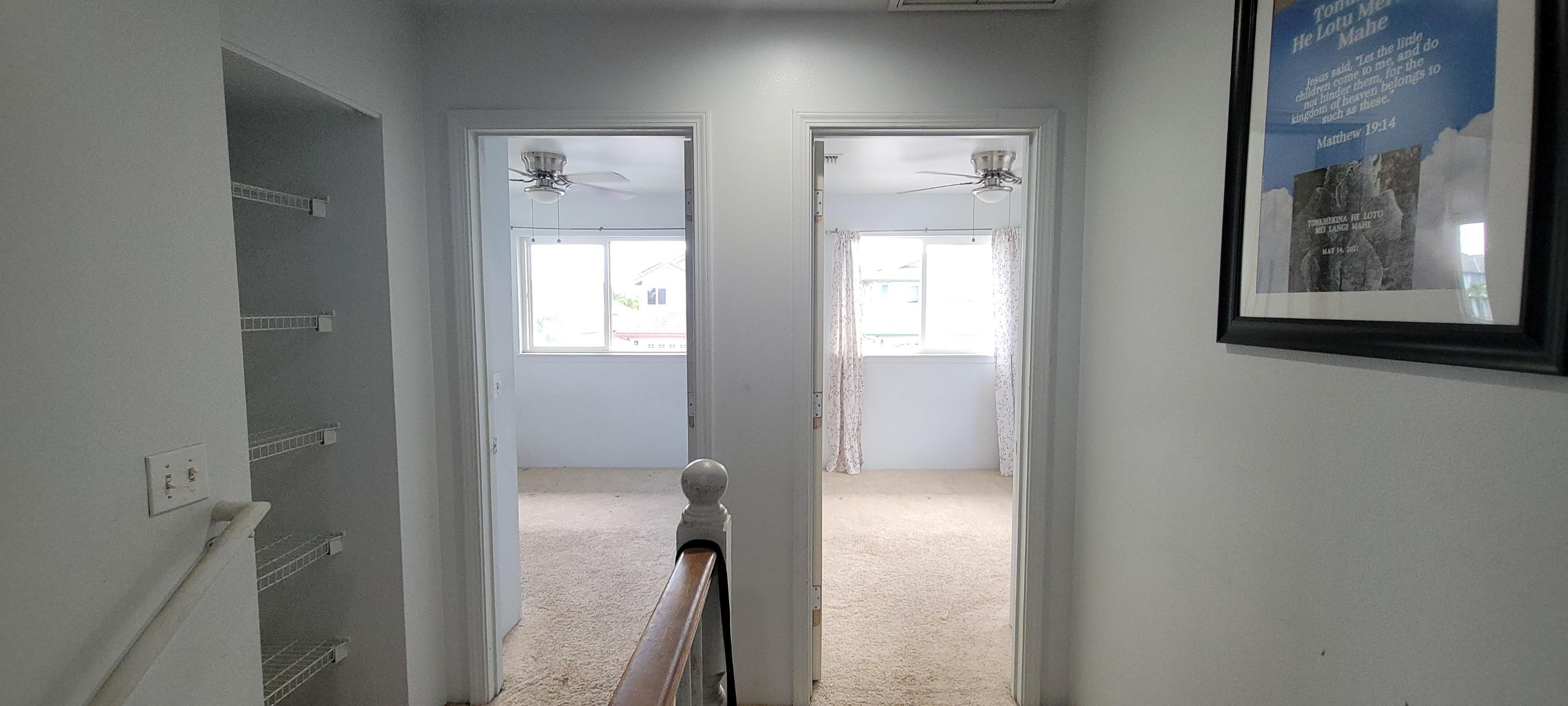 10 West Makahehi Loop Kahului, HI 96732 - Photo 8 of 18 a bathroom that has a window in it