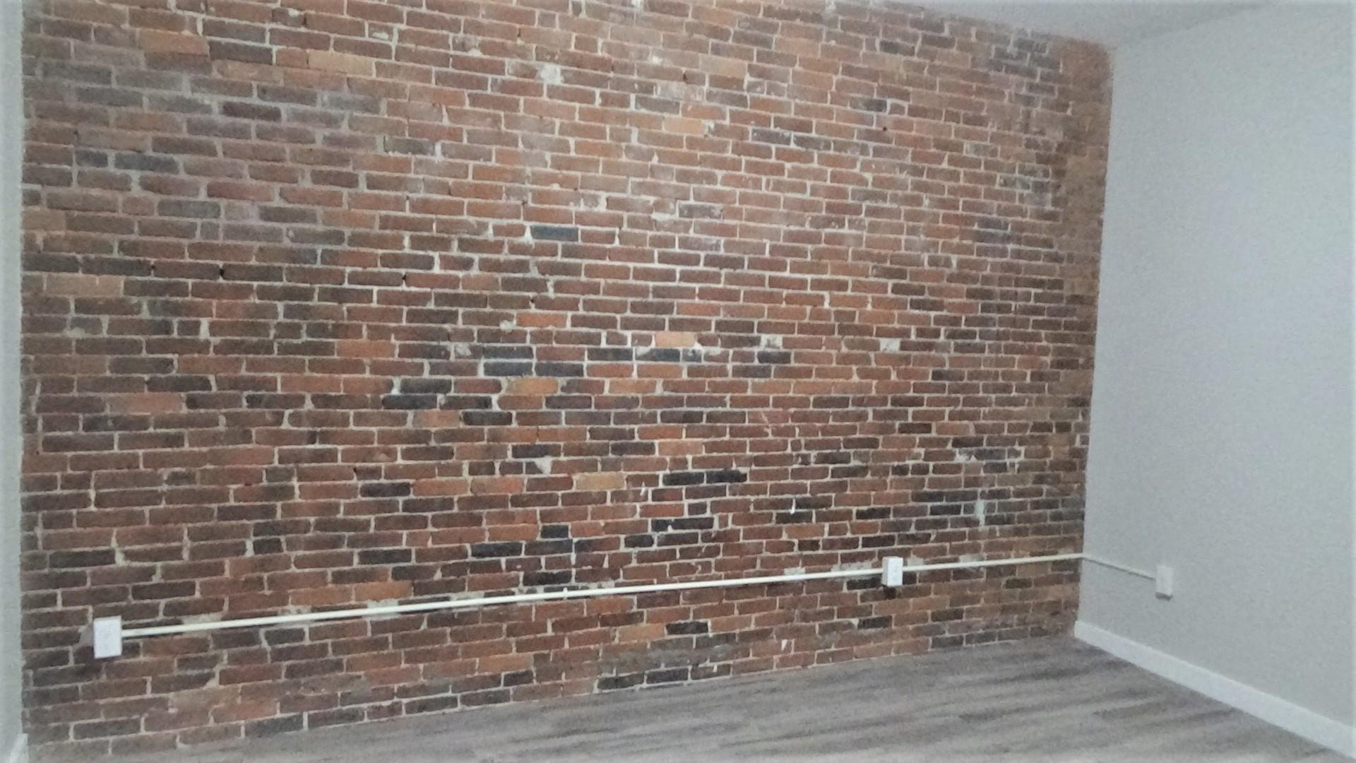 62 Lowell Street, Unit 7 Manchester, NH 03101 - Photo 5 of 8