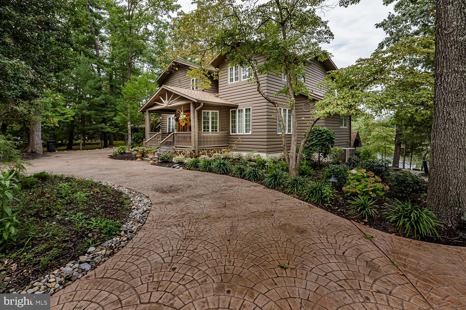 117 Stokes Road Medford Lakes, NJ 08055 - Photo 28 of 72 Stamped concrete circular driveway