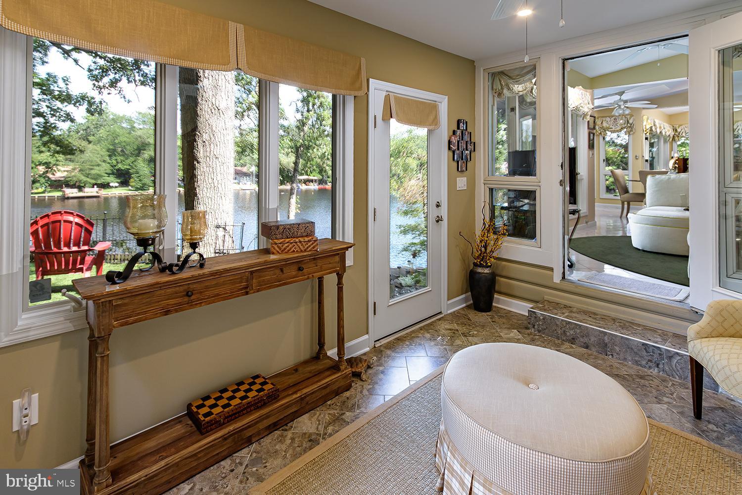 117 Stokes Road Medford Lakes, NJ 08055 - Photo 39 of 72 Solarium with entry to the backyard and garage