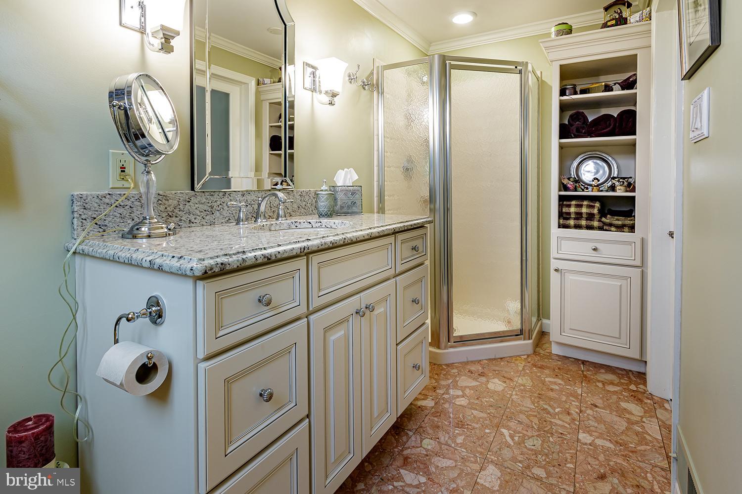 117 Stokes Road Medford Lakes, NJ 08055 - Photo 42 of 72 Full bath on the main level