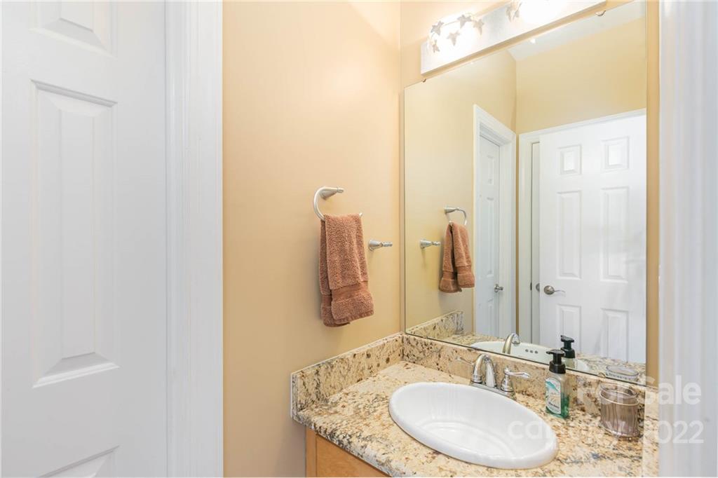 12112 Farnborough Road Huntersville, NC 28078 - Photo 29 of 34 Gallery Image 29