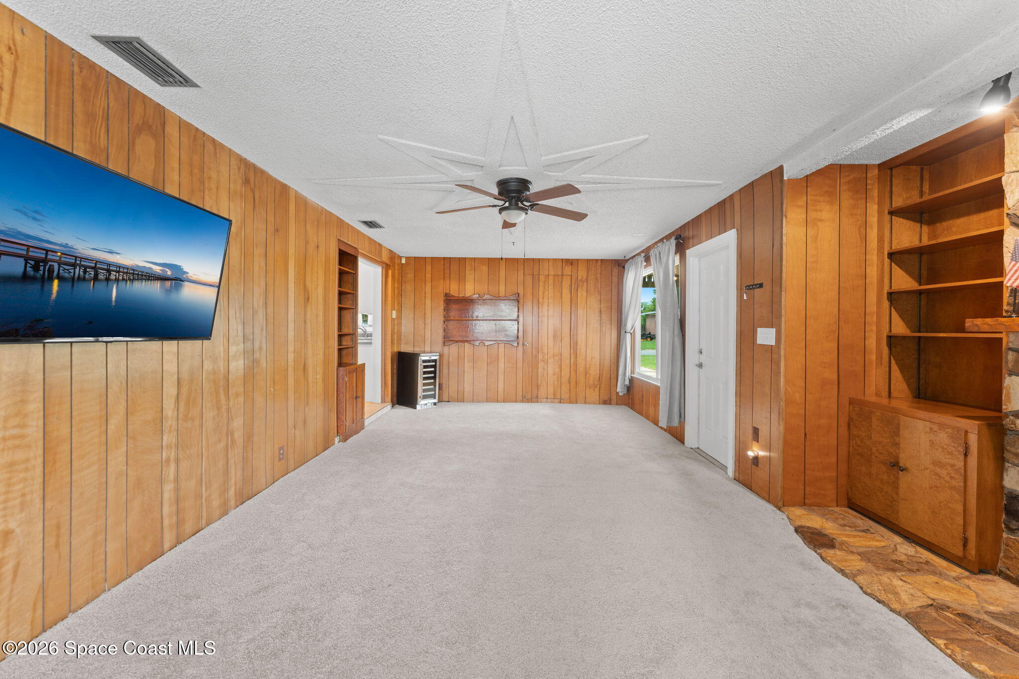 1014 Montclair Road Cocoa, FL 32922 - Photo 26 of 48 Family room