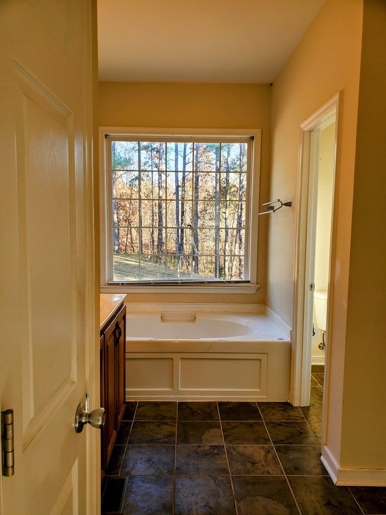 3893 Burkeville Road Victoria, VA 23974 - Photo 17 of 43 Gallery Image 17