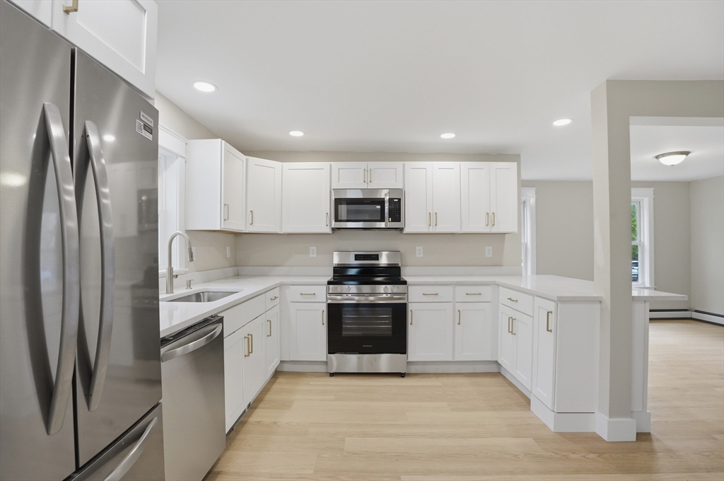 5 Russell Avenue Ashburnham, MA 01430 - Photo 16 of 33