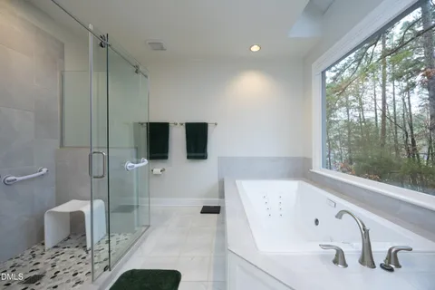 $1,200,000 | 113 Bolinwood Drive, Chapel Hill, NC 27514