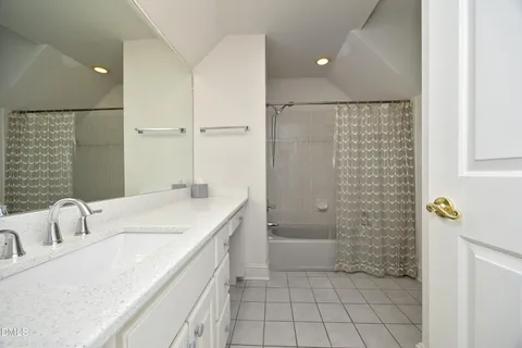 $1,200,000 | 113 Bolinwood Drive, Chapel Hill, NC 27514