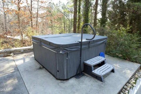 $1,200,000 | 113 Bolinwood Drive, Chapel Hill, NC 27514