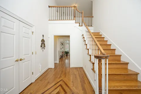 $1,200,000 | 113 Bolinwood Drive, Chapel Hill, NC 27514