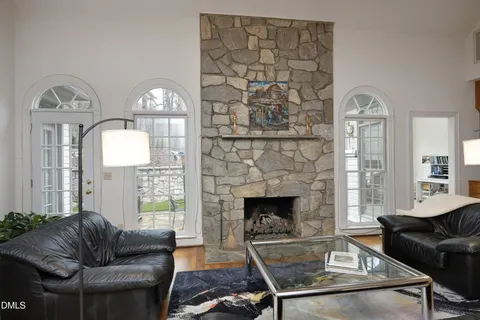 $1,200,000 | 113 Bolinwood Drive, Chapel Hill, NC 27514