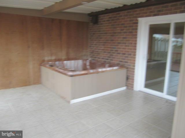 1228 Berkwood Road Baltimore, MD 21237 - Photo 13 of 26 Sunroom