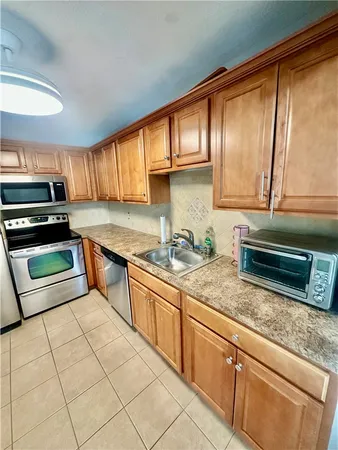 $275,000 | 400 New River Road, Unit 311, Lincoln, RI 02838