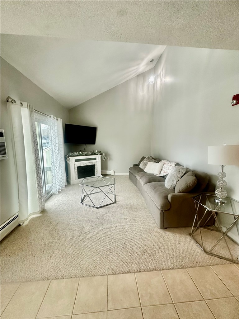 400 New River Road, Unit 311 Lincoln, RI 02838 - Photo 7 of 32