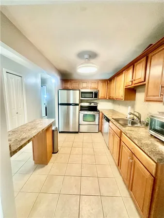 $275,000 | 400 New River Road, Unit 311, Lincoln, RI 02838