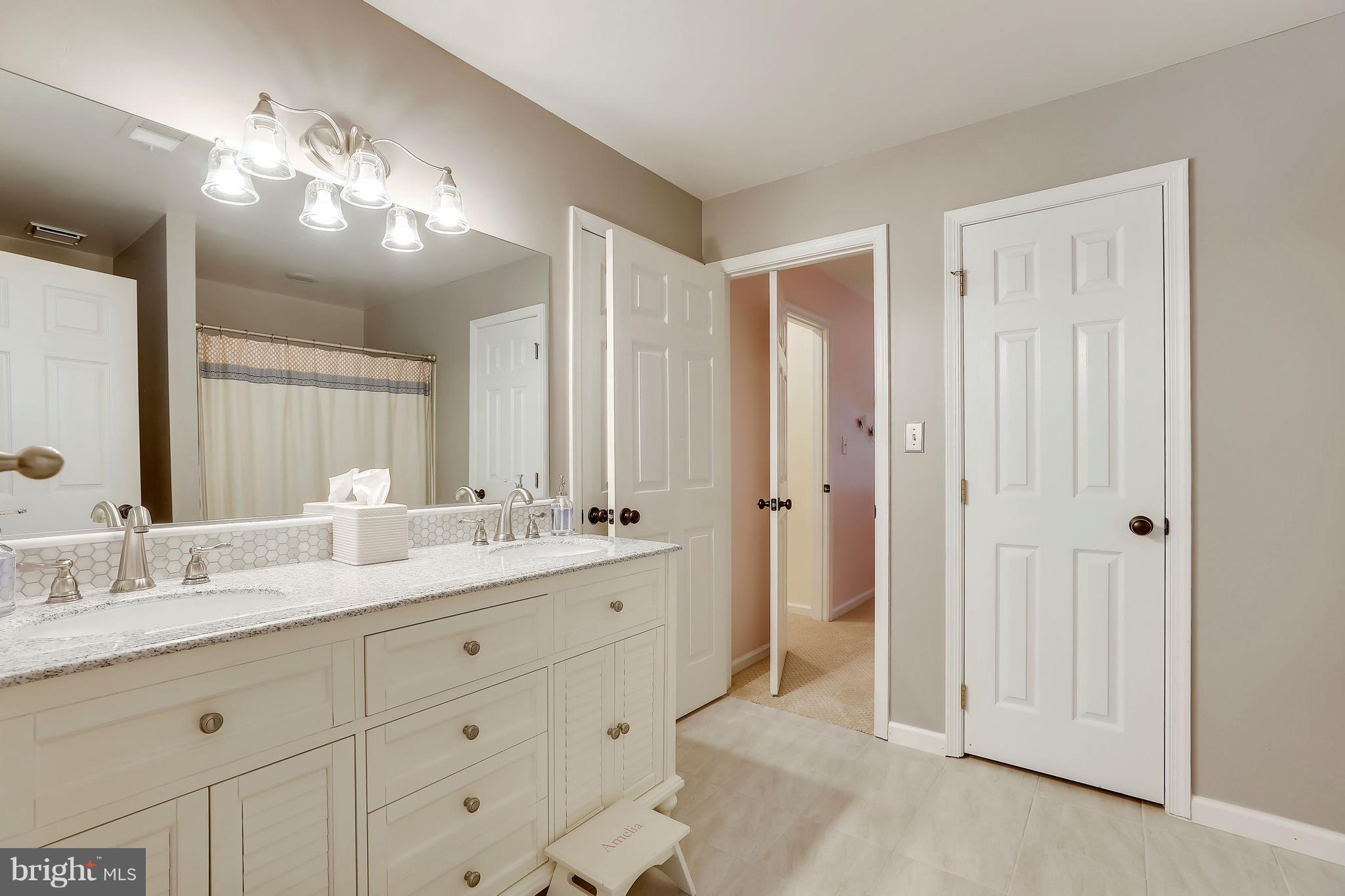 1768 Rochester Street Crofton, MD 21114 - Photo 20 of 30 Bath w/hall & bedrooms access