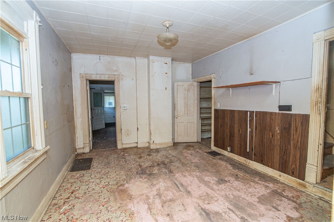 25 Reed Street Struthers, OH 44471 - Photo 5 of 19 Gallery Image 5