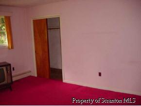 915 Winola Road Clarks Summit, PA 18411 - Photo 4 of 5 Gallery Image 4